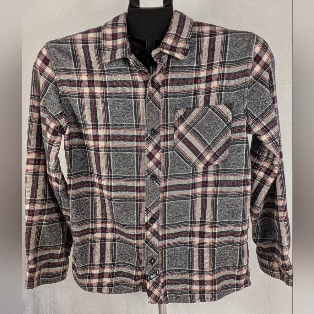 Vans Boxy Plaid Flannel Button-Down Shirt in Gray and Red